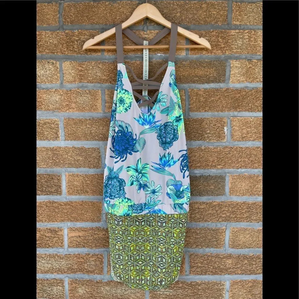 Maaji short dress size medium